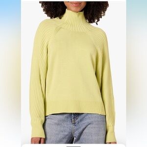 NWT Amazon Essentials Women's Ultra Soft Oversized Cropped Cocoon Sweater 2X